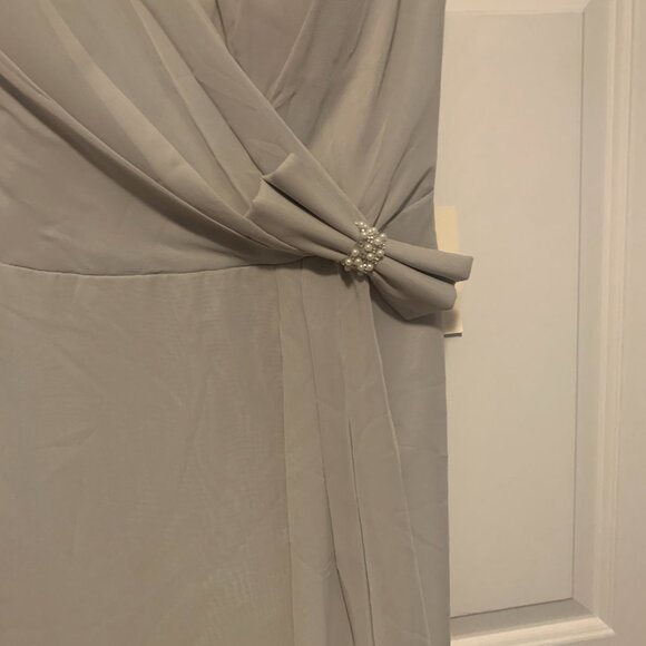 Formal Knee Length Dress Set - Picture 3 of 5